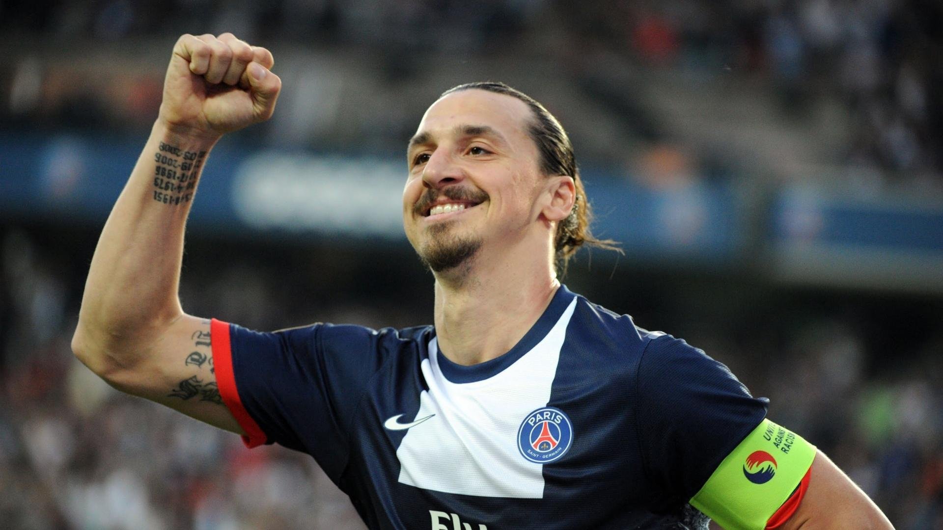 【胜负关键】赛场上的进攻策略与防守艺术对决，进攻策略和防守策略